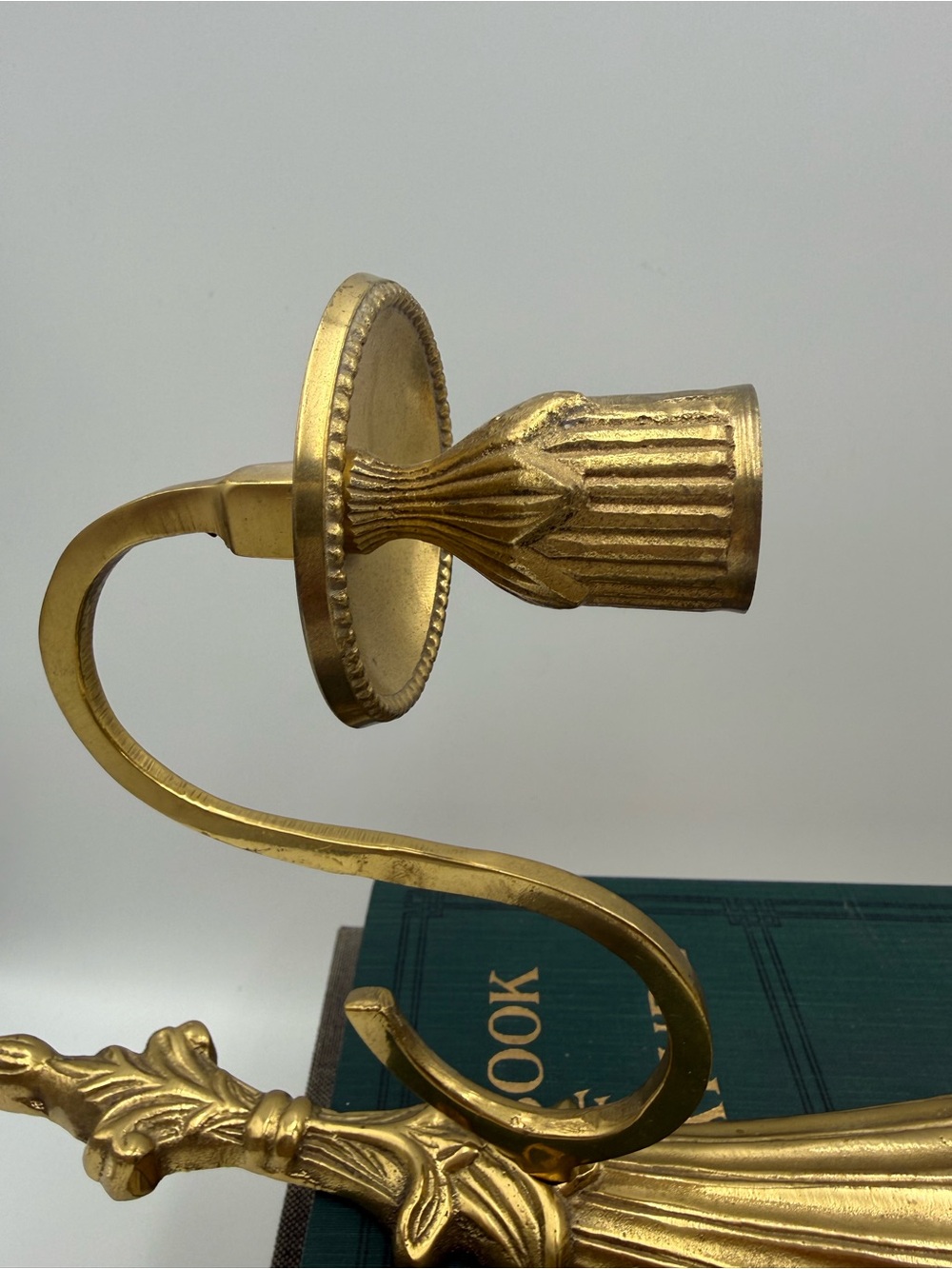 Vintage Hollywood Regency Style Ornate Brass Candle Sconce - Picture 7 of 12